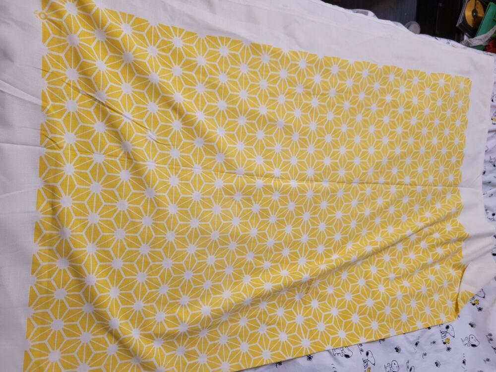 Vintage Retro Yellow Tablecloth Design Taste maker Steven's Flower